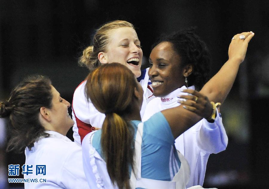 Universiade : la France remporte la compétition d'épée dames par équipe(1)