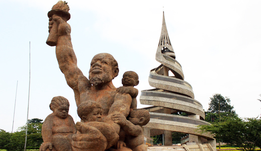 Le monument de la réunification du Cameroun