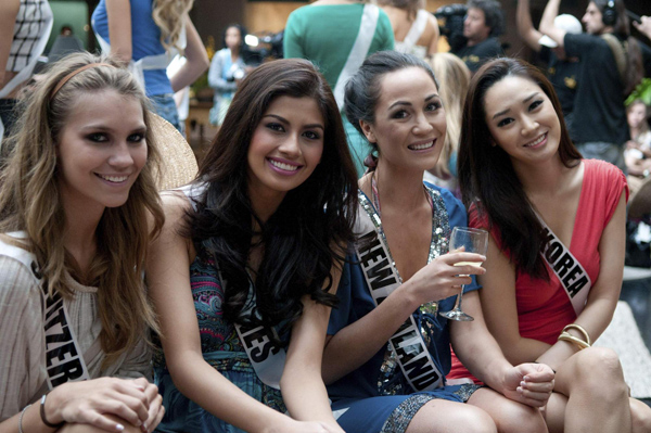 Les candidates du concours Miss Univers 2011 à Guaruja6