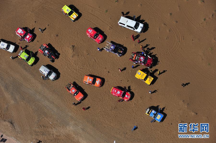 Les qualifications du Taklamakan Rally 2011 se déroulent dans le Xinjiang(3)