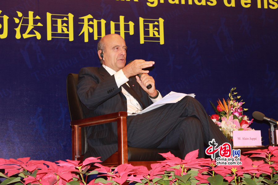 À Beijing, Alain Juppé parle des défis pour la France et la Chine