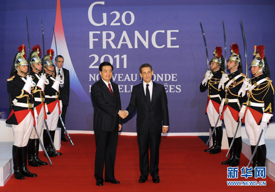 Entretien entre les présidents chinois et français à la veille du sommet du G20