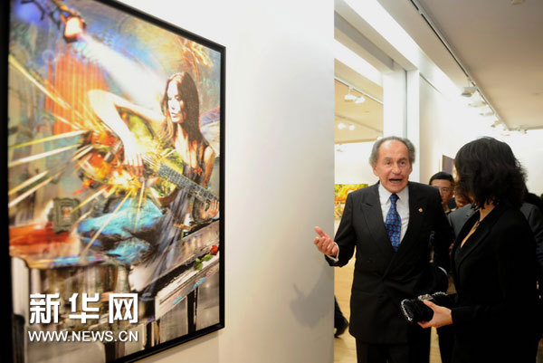 Une exposition des tableaux de Pal Sarkozy, père du président français Nicolas Sarkozy, s'est ouverte le 7 novembre à Beijing. Une exposition des tableaux de Pal Sarkozy, père du président français Nicolas Sarkozy, s'est ouverte le 7 novembre à Beijing.