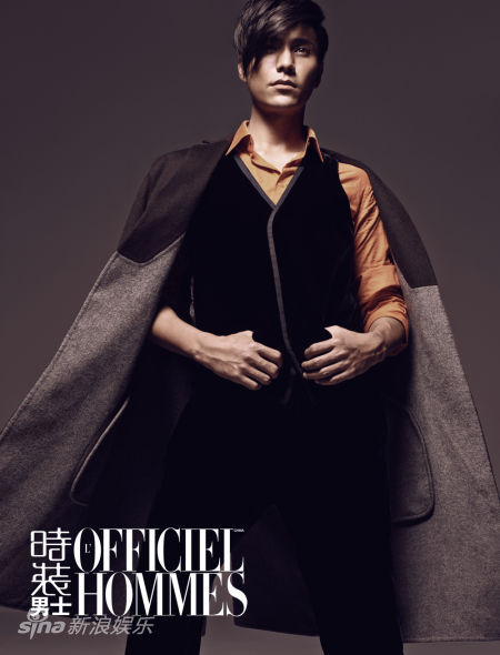 Le comédien chinois Chen Kun pose pour le magazine L&apos;Officiel Hommes5