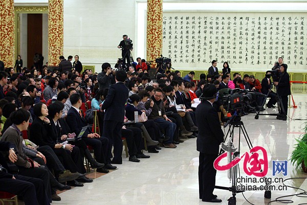 Conférence de presse du ministre chinois des Affaires étrangères (en direct)