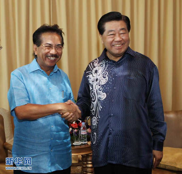 Jia Qinglin promet de renforcer la coopération en matière de tourisme avec la région de Sabah en Malaisie Jia Qinglin promet de renforcer la coopération en matière de tourisme avec la région de Sabah en Malaisie