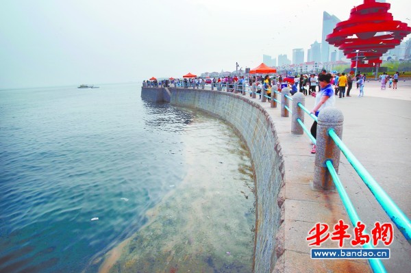 Chine : les autorités maritimes émettent une alerte face à une marée rouge