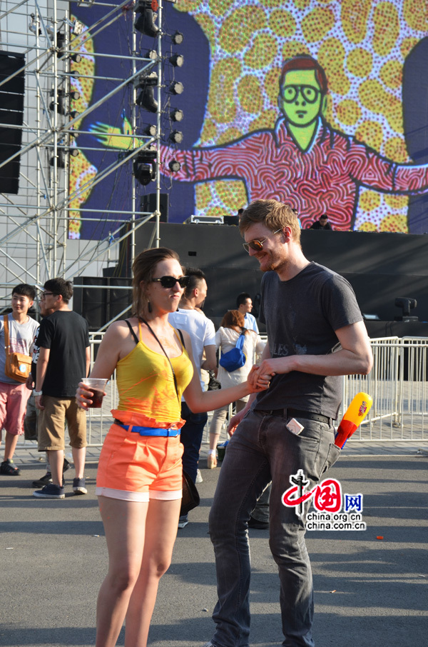 Le festival Intro 2012 à Beijing, grande fête des amateurs de la musique électronique