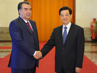 Le président chinois s'entretient avec son homologue tadjik
