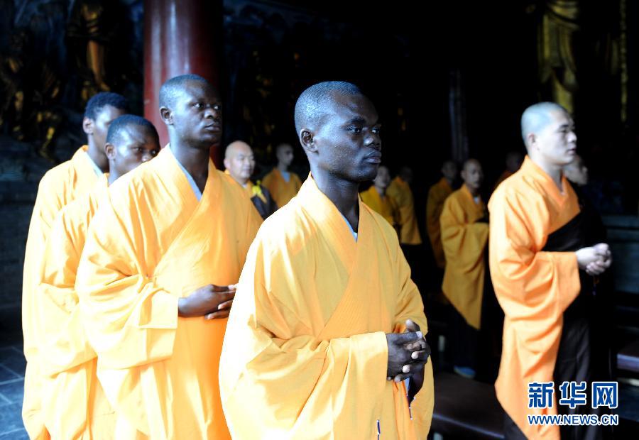 Journée chinoise du patrimoine culturel : le temple Shaolin organise des pratiques bouddhiques