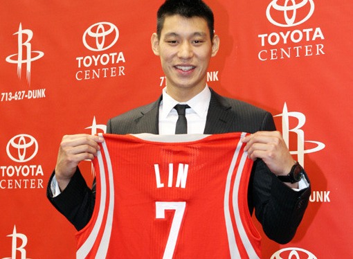 Jeremy Lin, le numéro 7 des Houston Rockets pour la saison à venir