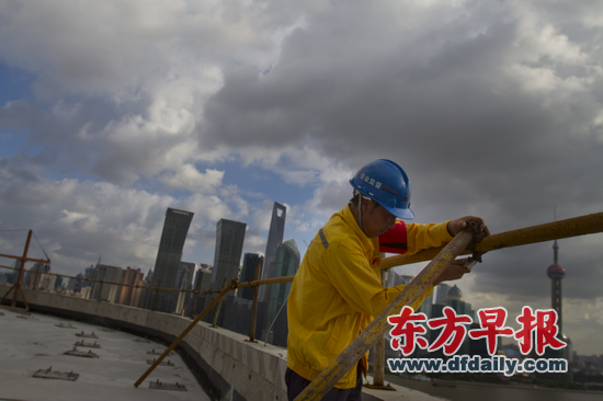 Shanghai : évacuation de 200 000 résidents à l'approche du typhon Haikui