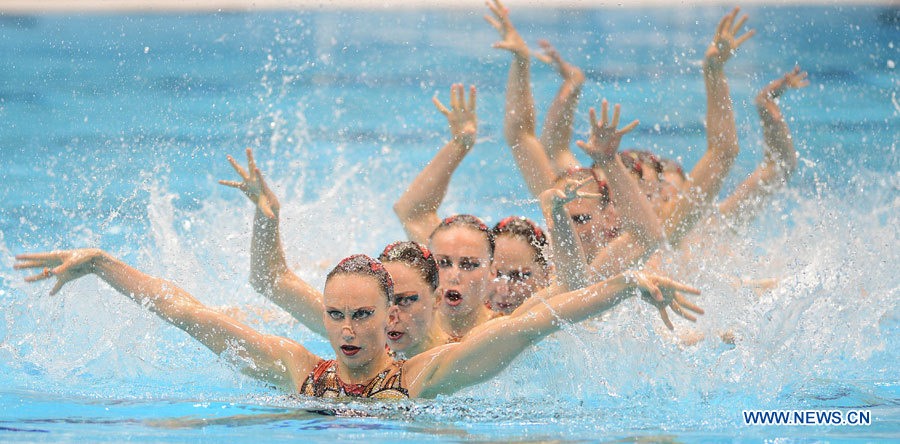 La Russie a été sacrée championne olympique sur l&apos;épreuve par équipes de natation synchronisée avec 197,030 points, vendredi à l&apos;Aquatics Centre de Londres.