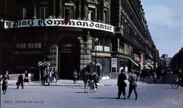 Photos anciennes : Paris occupé par l'Allemagne nazie