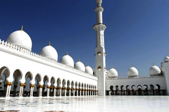 La vraie Abu Dhabi, luxueuse et exotique