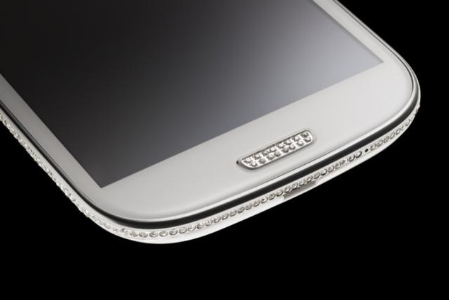 Sortie de la version Swarovski du Galaxy S III