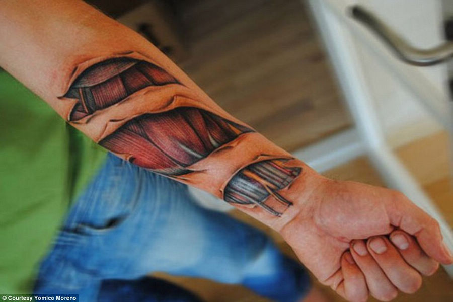 Les tatouages impressionnants de l&apos;artiste Moreno2