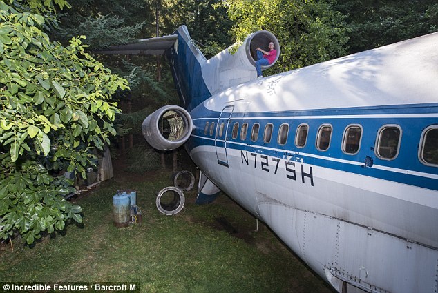 Un avion Boeing à l'abandon transformé en maison de retraite