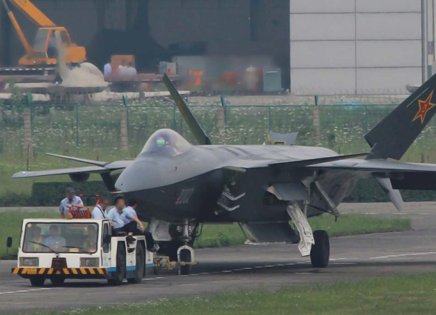 « Invincible »? la nouvelle génération d'avions de chasse en Chine