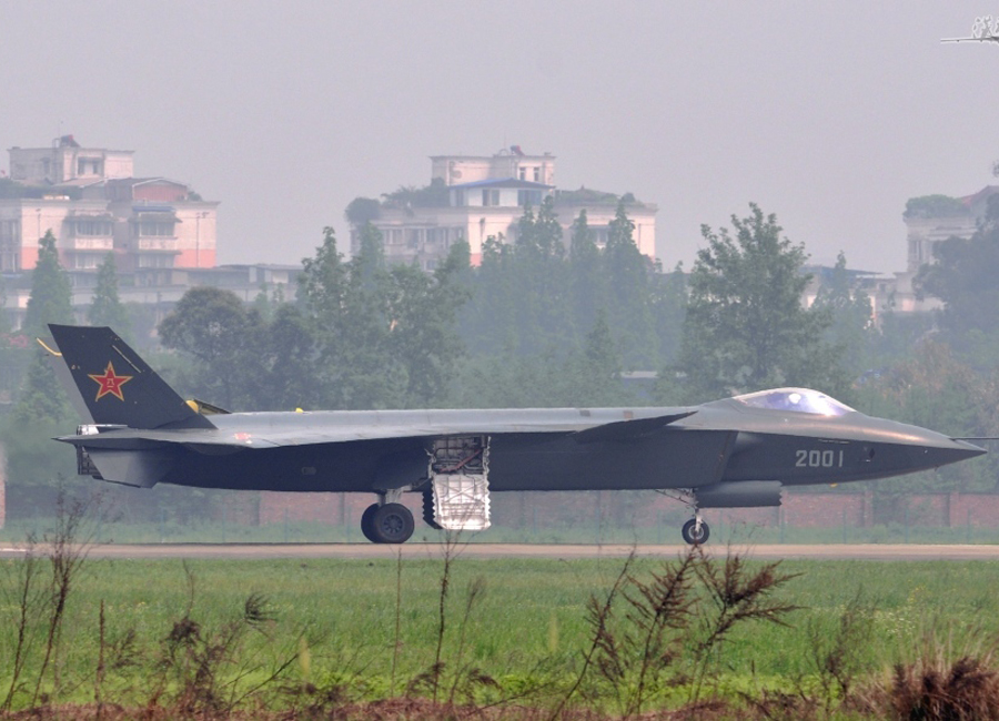 « Invincible »? la nouvelle génération d'avions de chasse en Chine