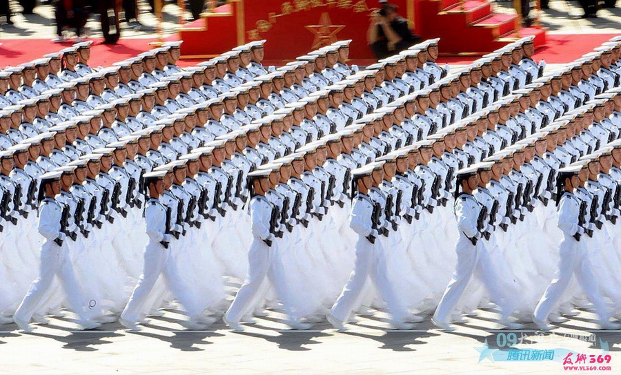 L'armée chinoise: un changement soudain de tous les postes clefs à la veille du 18e congrès du PCC