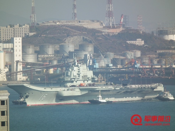 Le porte-avions Liaoning repart en mission secrète