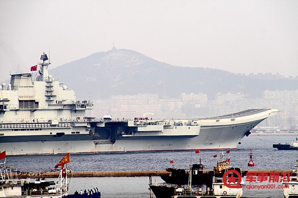 Le porte-avions Liaoning repart en mission secrète