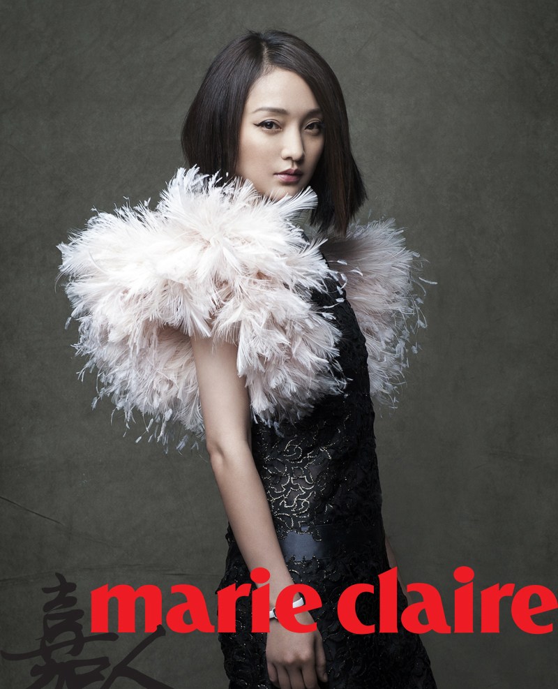 Zhou Xun en Chanel pose pour Marie Claire