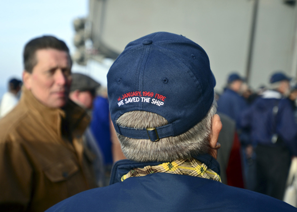 Le premier porte-avion à propulsion nucléaire dans le monde est retiré du service 13