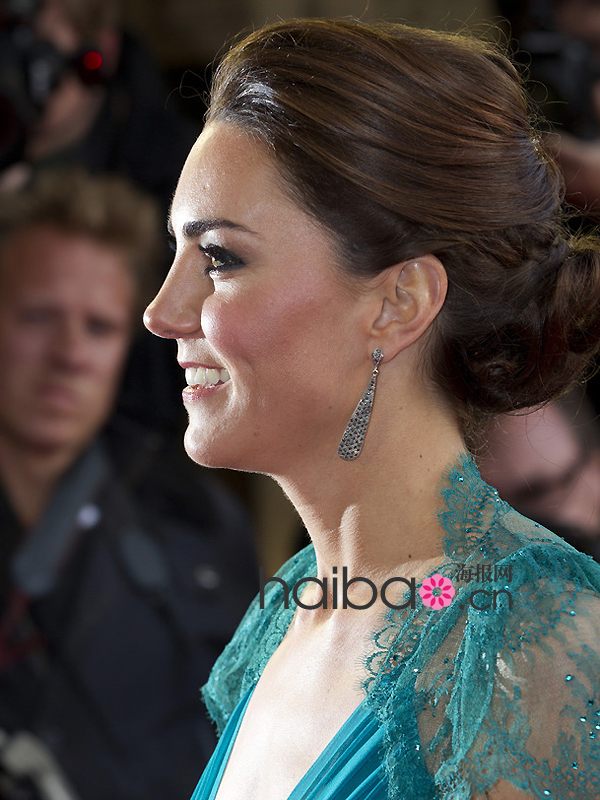 Rétrospective : les meilleurs plus belles coiffures de Kate Middleton 11