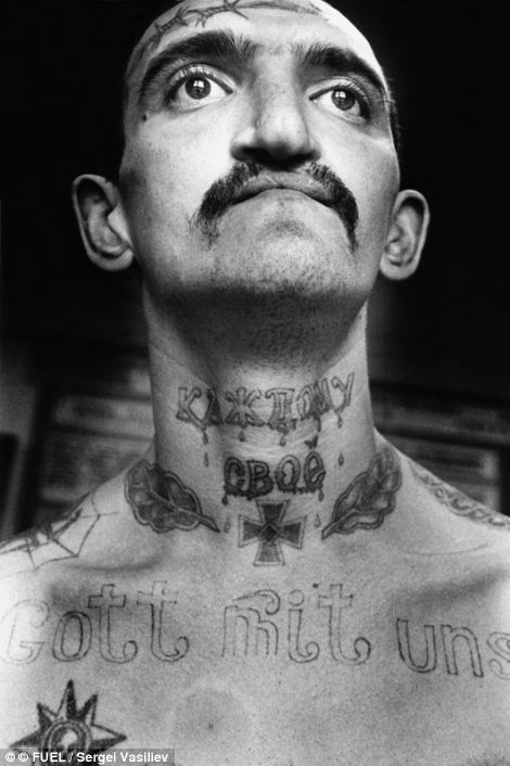 Les tatouages des membres de gangs russes