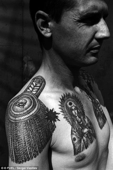 Les tatouages des membres de gangs russes