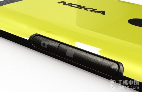 Nouvelle arme secrete de Nokia : le Lumia 990