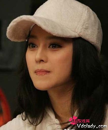 Fan Bingbing, adepte des chapeaux 5