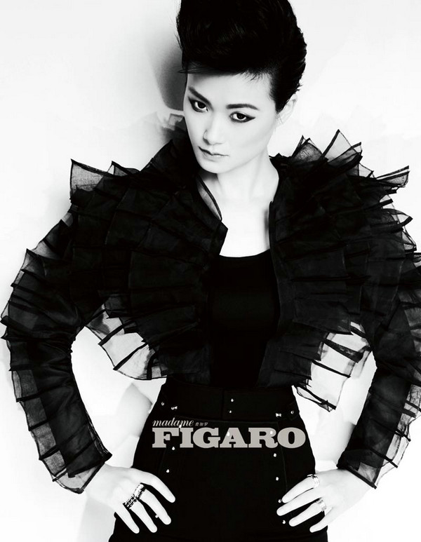 Li Yuchun pose pour Madame Figaro