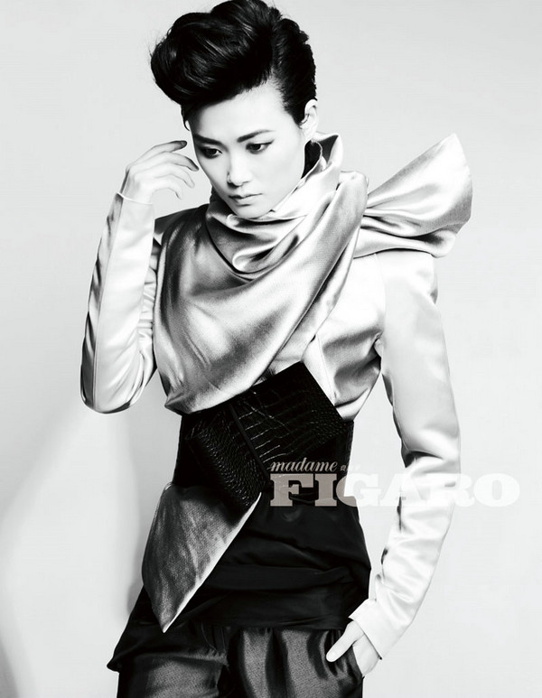 Li Yuchun pose pour Madame Figaro