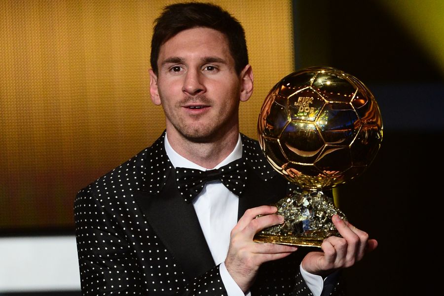 Messi remporte le Ballon d'or, Ronaldo gagne l'amour