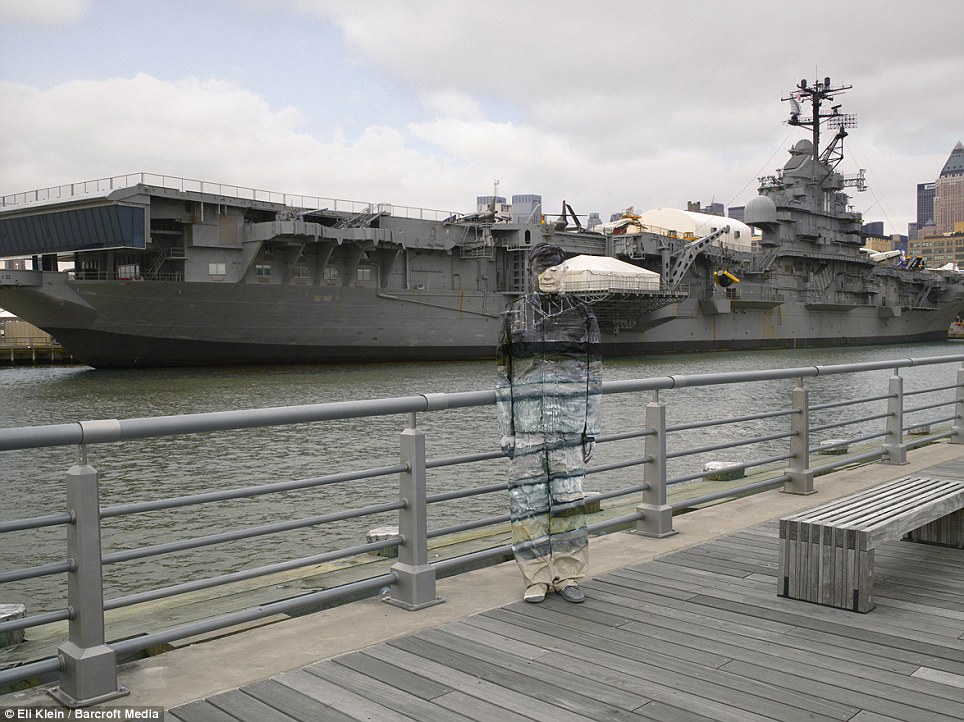 L&apos;art du camouflage par Liu Bolin