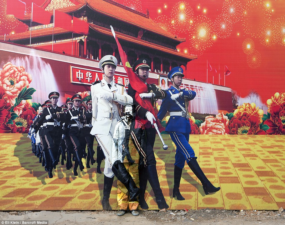 L&apos;art du camouflage par Liu Bolin