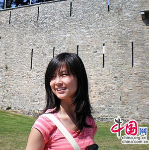 Une jeune fille chinoise en quête de l'amour en France