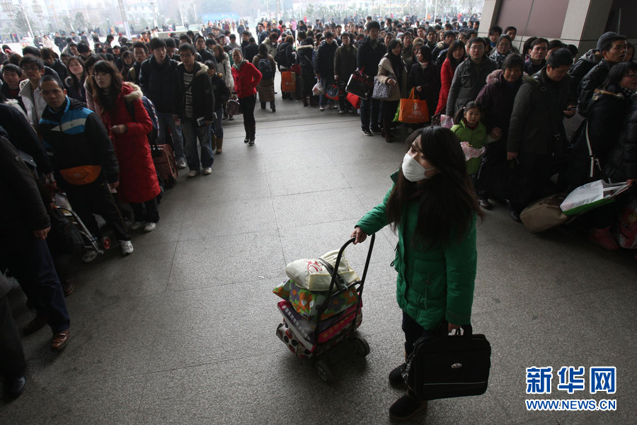 Les « reliques » indispensables aux voyageurs chinois lors du grand rush de la fête du Printemps