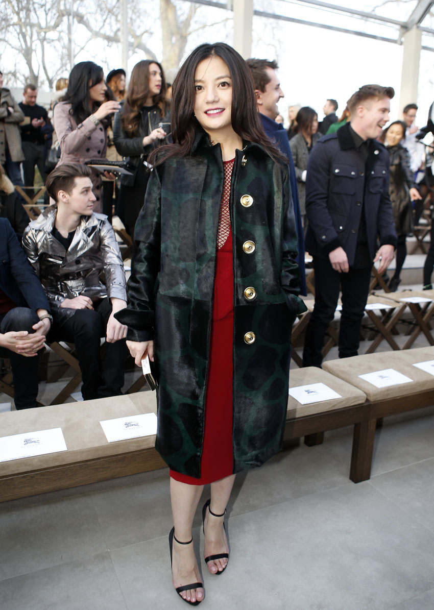 Semaine de la mode de Londres : Zhao Wei au défilé Burberry Prorsum