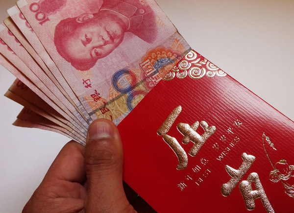 Les hongbao imposent un fardeau financier aux célébrations du Nouvel An