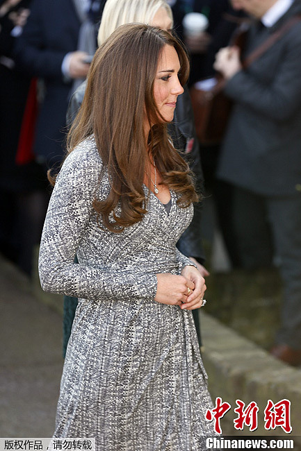 Kate Middleton exhibe un petit ventre arrondi