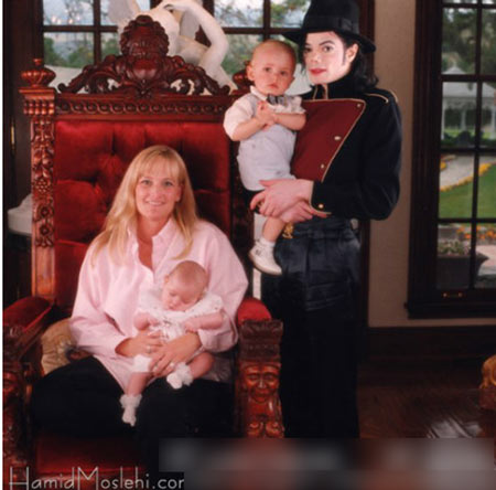 Publication de photos précieuses de MJ et de ses enfants
