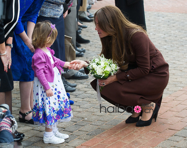 Kate Middleton attend une fille !