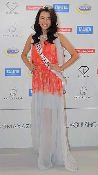 Matsuo Yukimi couronnée nouvelle Miss Universe Japan 2013
