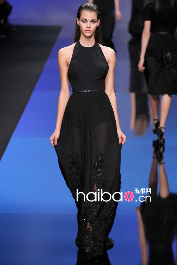 Elie Saab ne fait pas que des robes de soirée