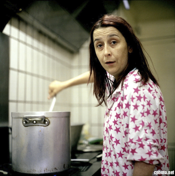 Le portrait des femmes SDF à Paris par Céline Anaya-Gautier