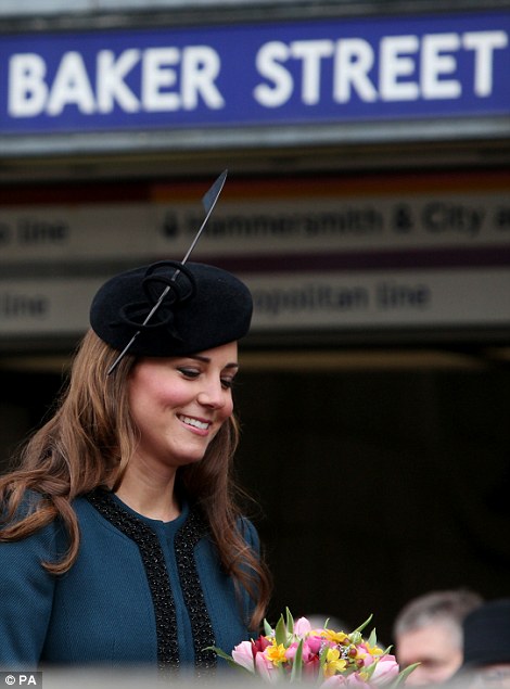 Kate Middleton prend le métro à Londres